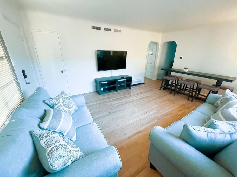 فيلا Pet Friendly! Private Casita In Nob Hill ألباكركي المظهر الخارجي الصورة